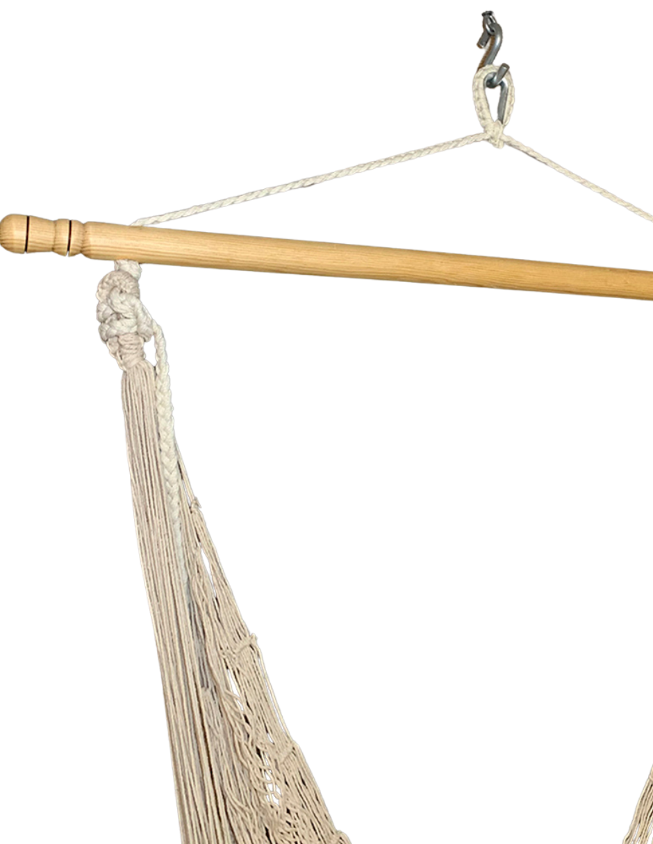 Droit avec macramé