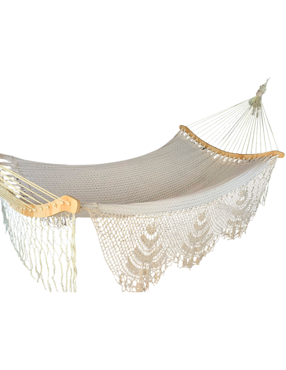 Courbe de tissu avec macramé