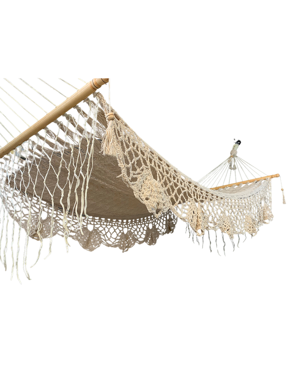 Droit avec macramé
