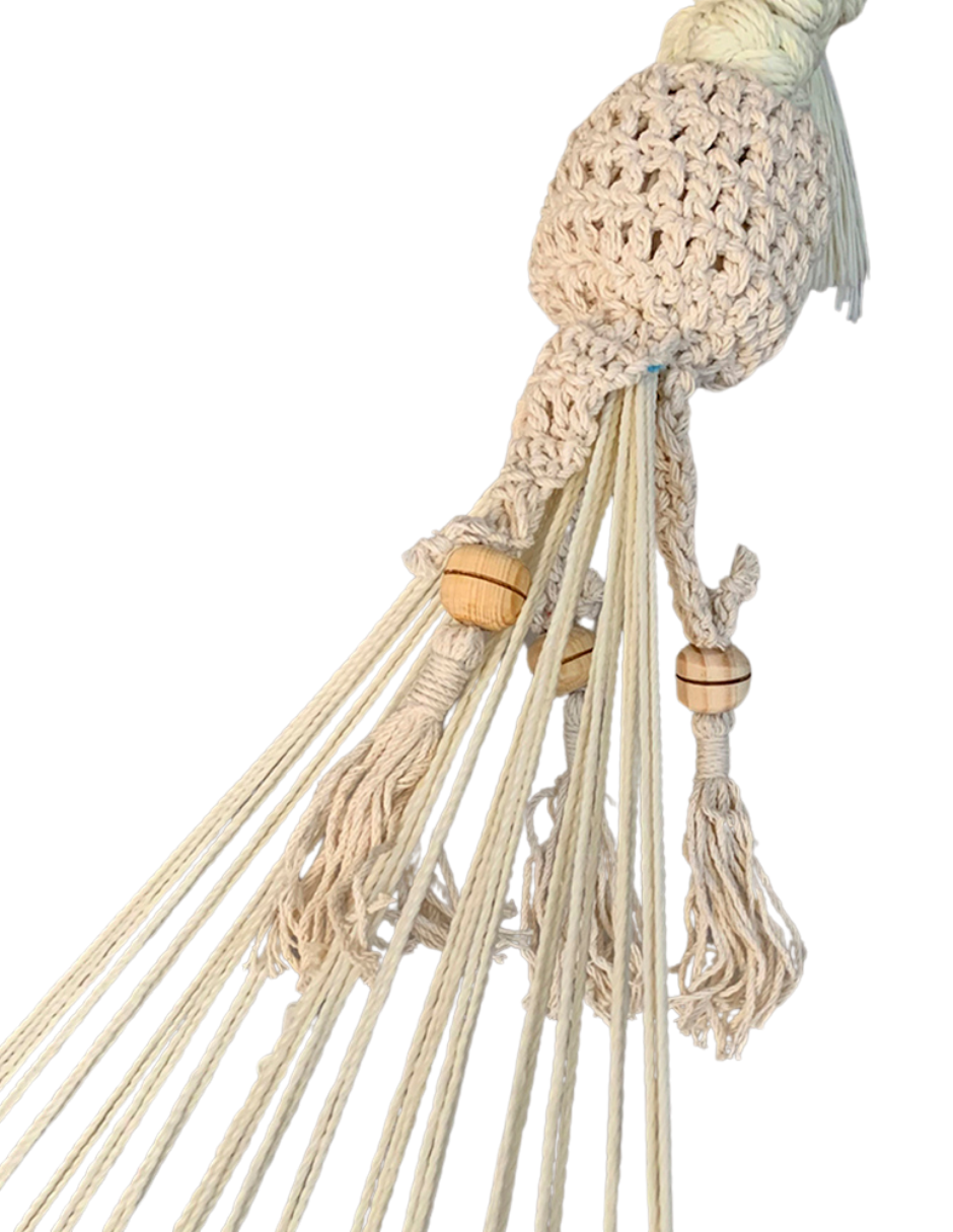 Droit avec macramé
