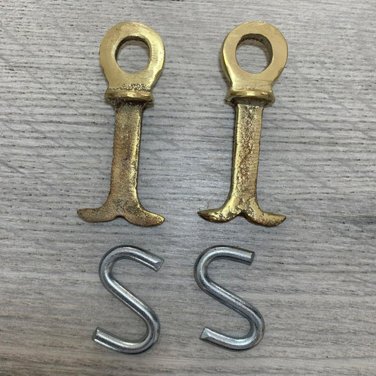 Hamaqueros De Bronce